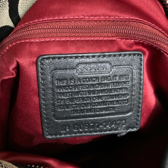 COACH Signature Logo bag - Picture 3 of 7